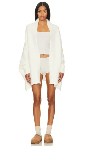Barefoot Dreams CozyChic Blanket Wrap in Cream