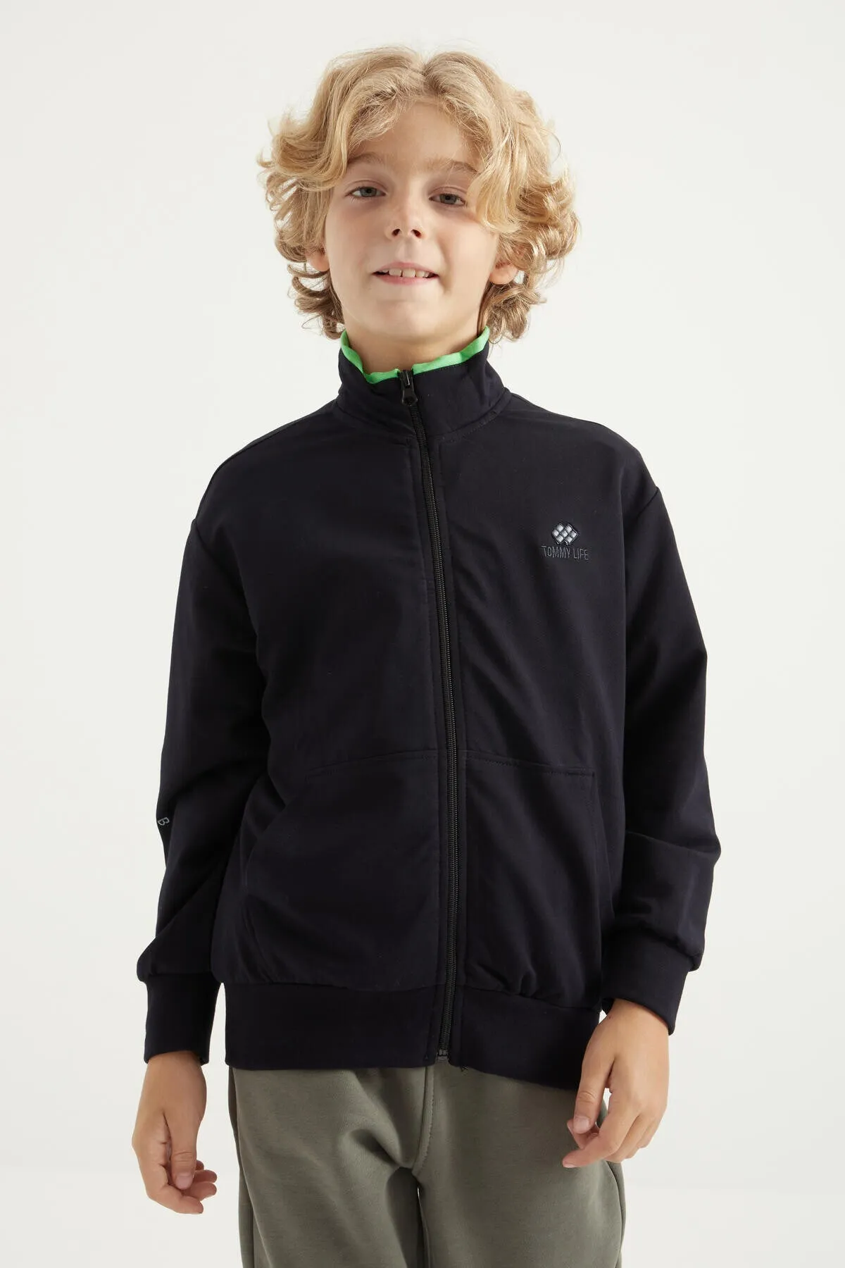 basic dik yaka standart kalip nakiş detayli fermuarli erkek sweatshirt - 11012