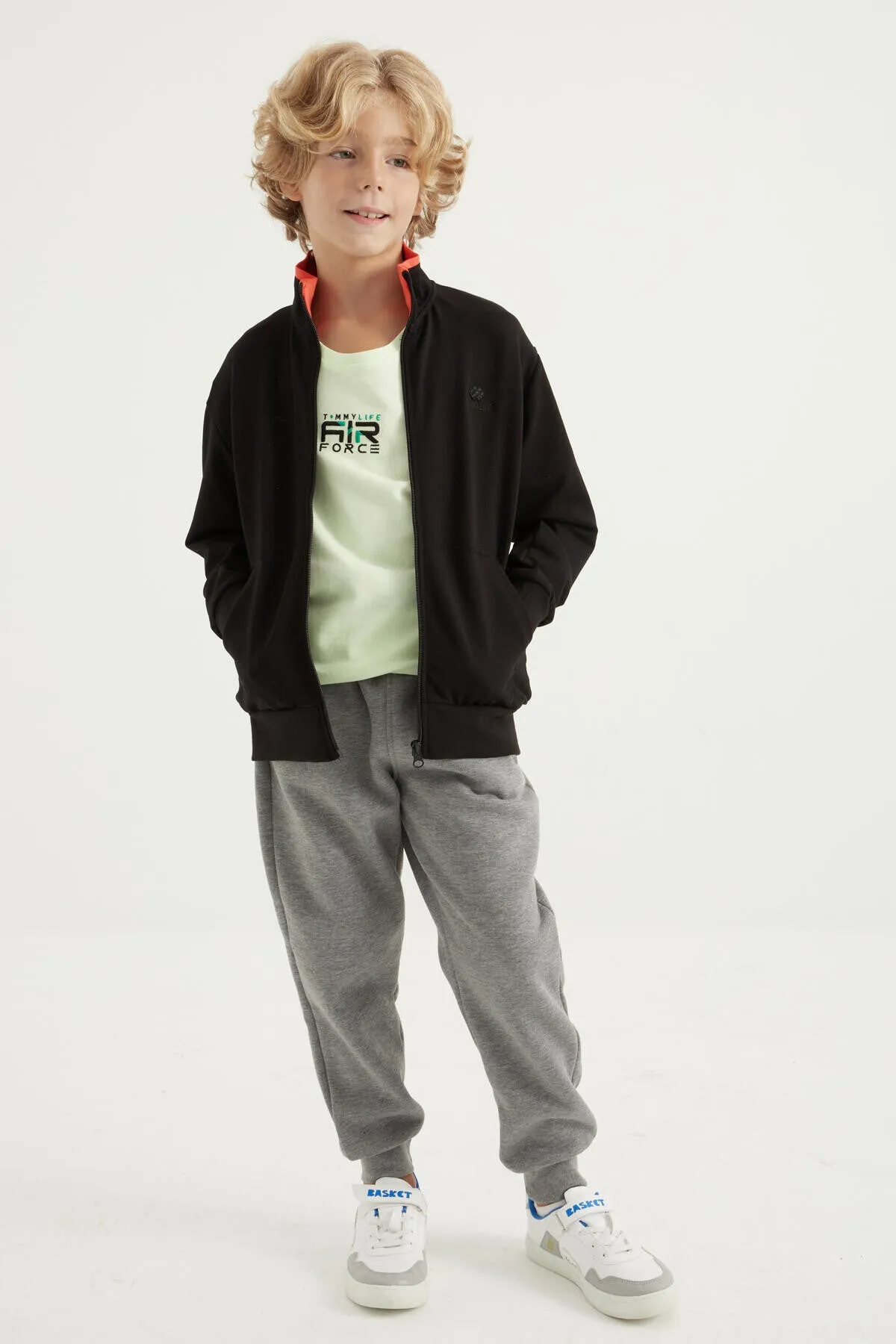 basic dik yaka standart kalip nakiş detayli fermuarli erkek sweatshirt - 11012