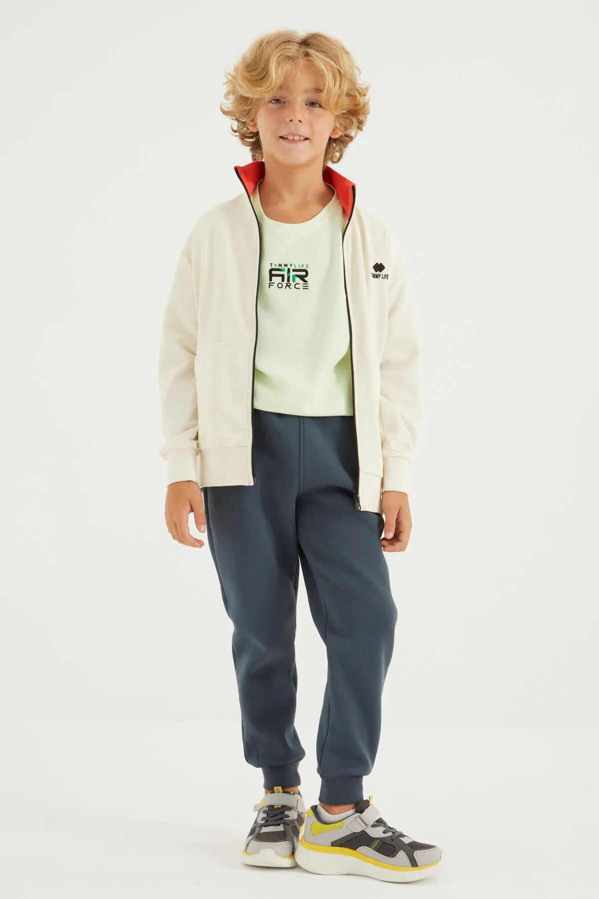 basic dik yaka standart kalip nakiş detayli fermuarli erkek sweatshirt - 11012