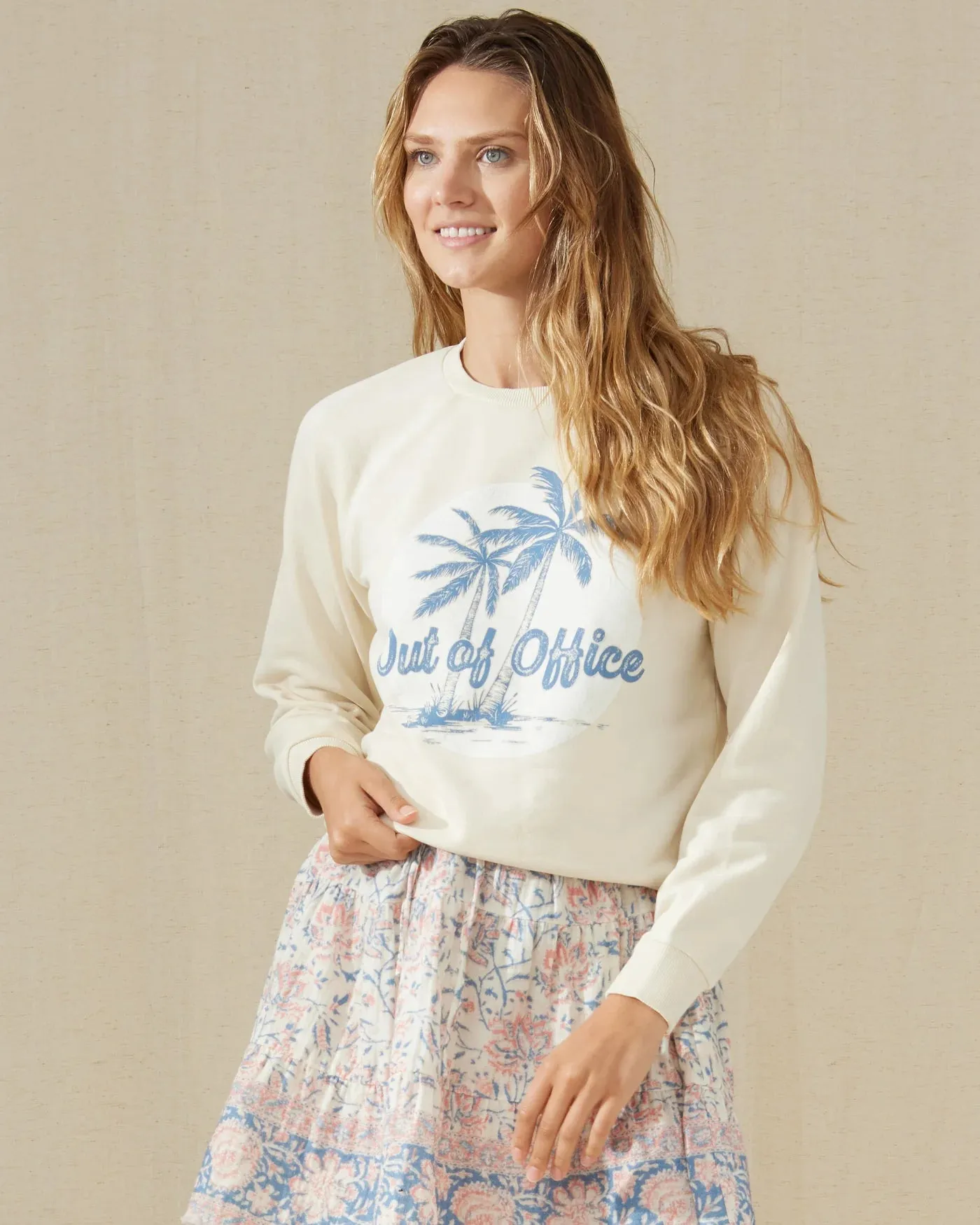 Flag & Anthem W Out Of Office Sweatshirt CREAM