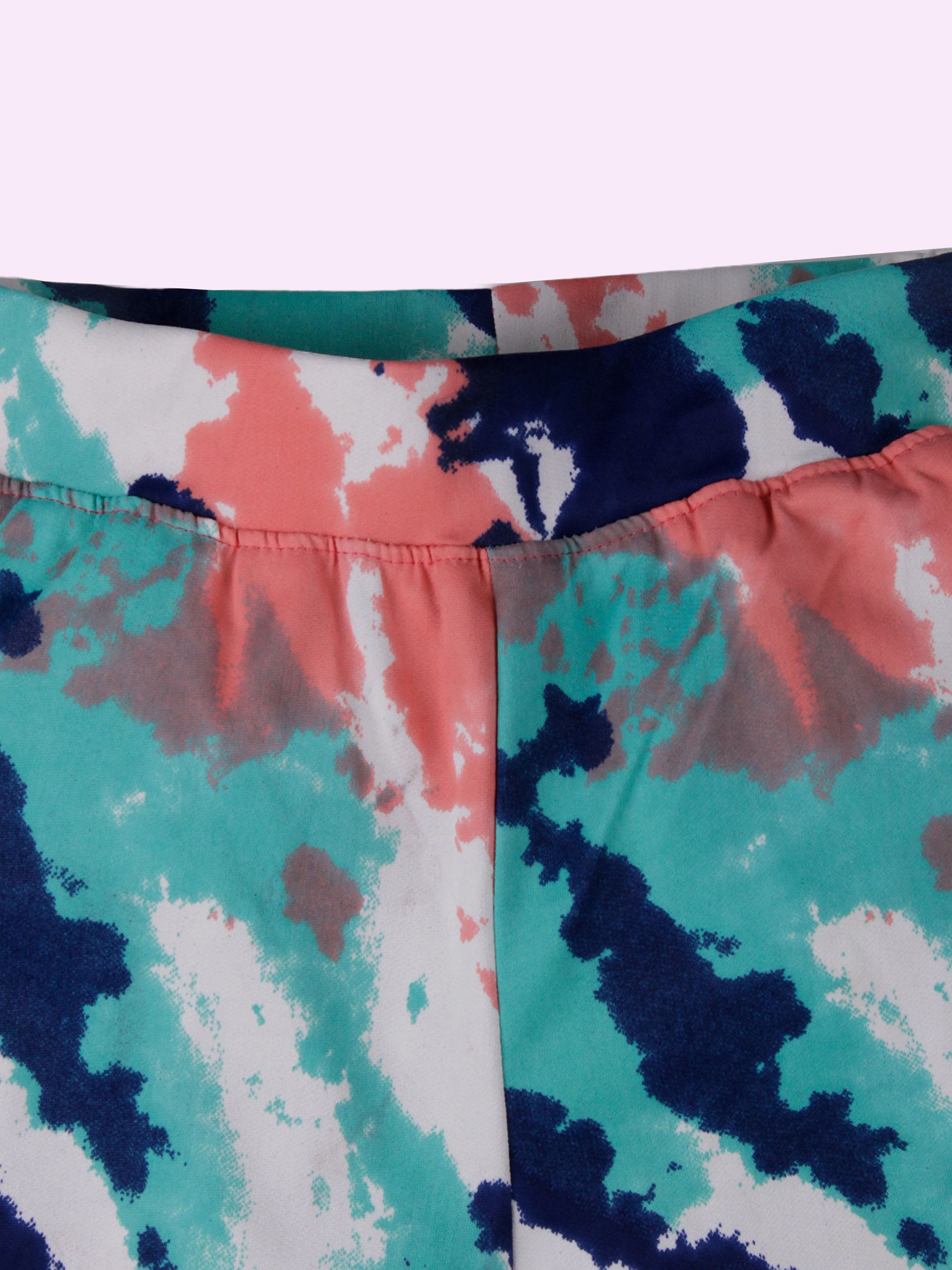 Girls Knee Length Tie & Dye All Over Printed Cycling Shorts