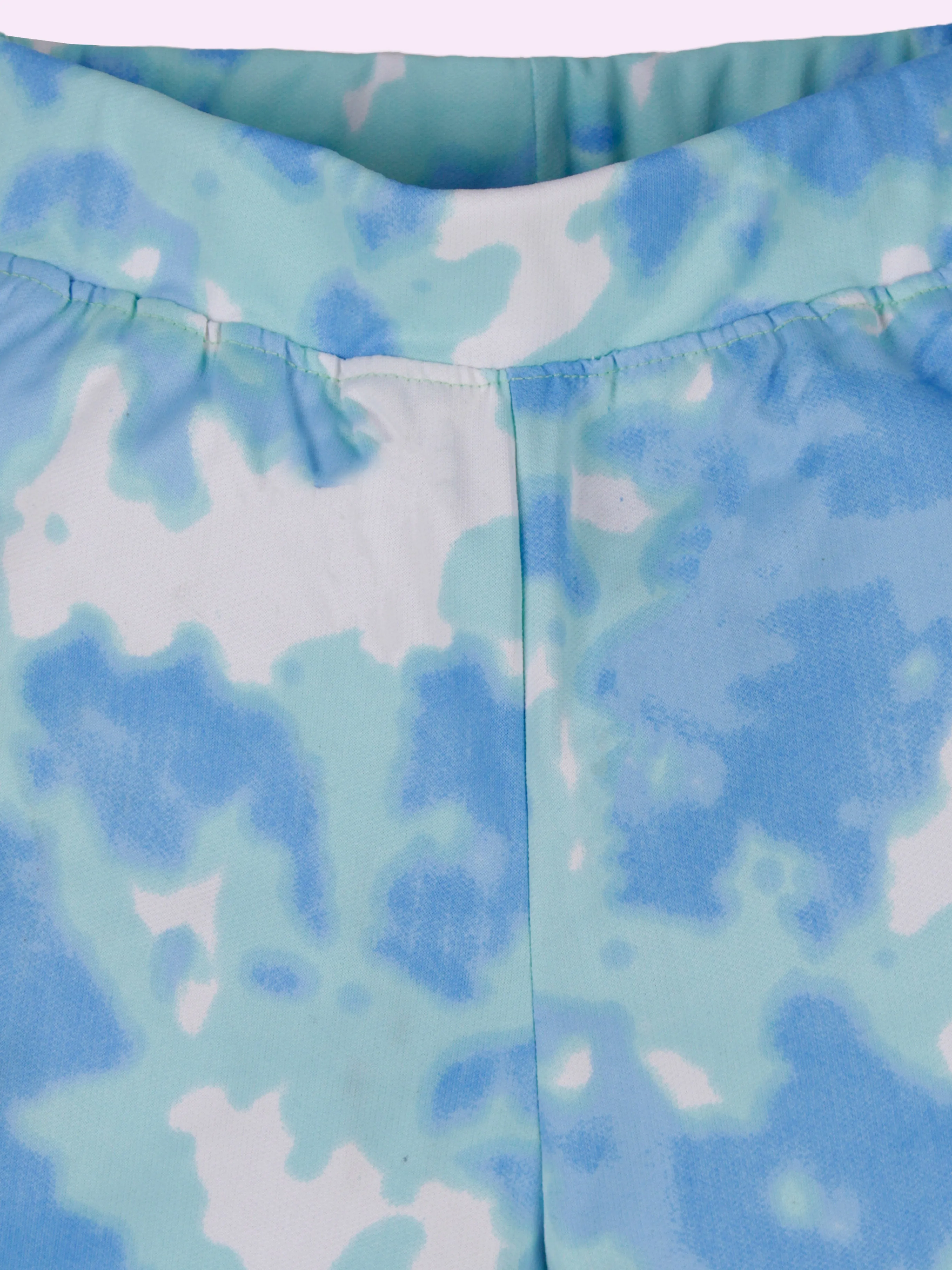 Girls Knee Length Tie & Dye All Over Printed Cycling Shorts