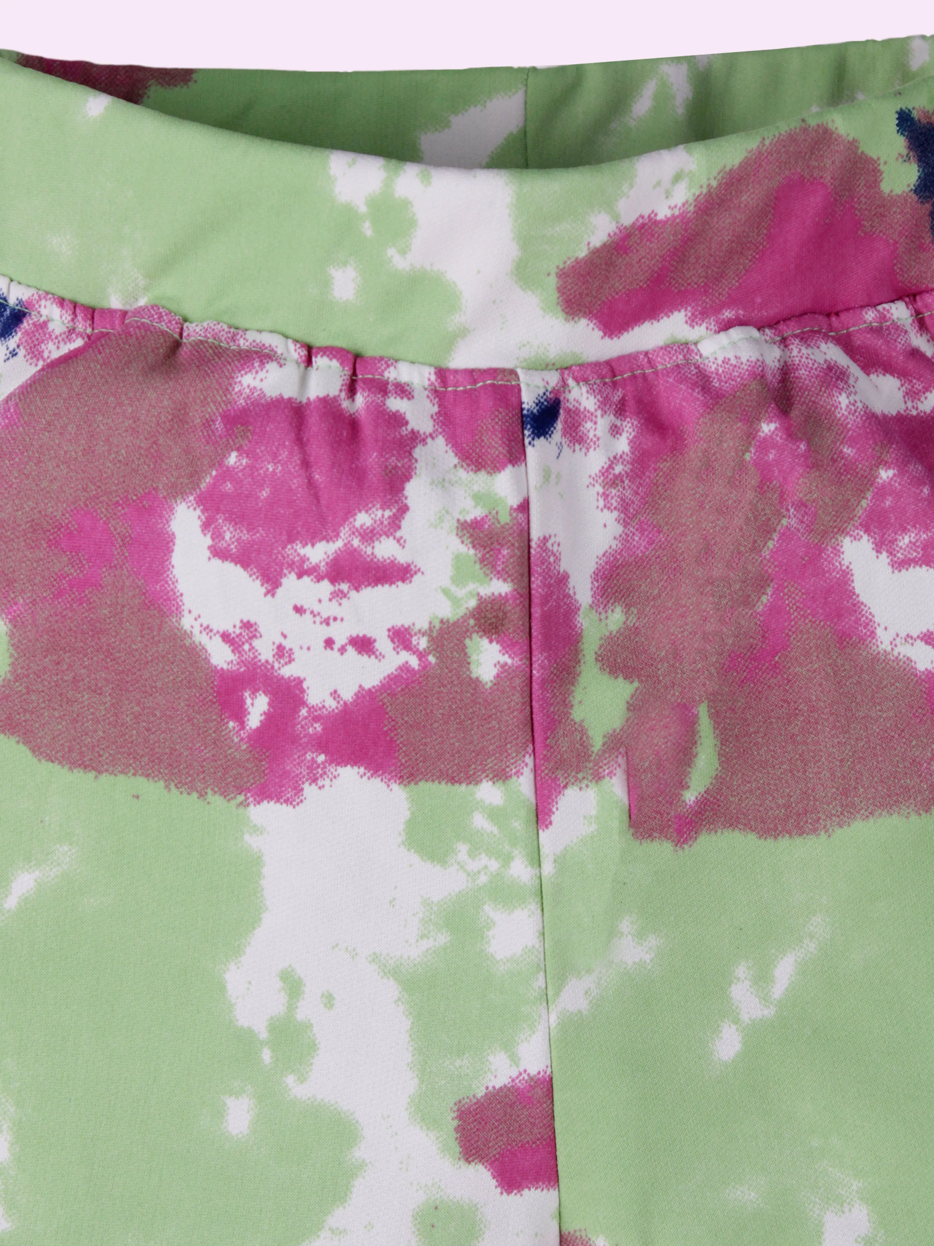 Girls Knee Length Tie & Dye All Over Printed Cycling Shorts