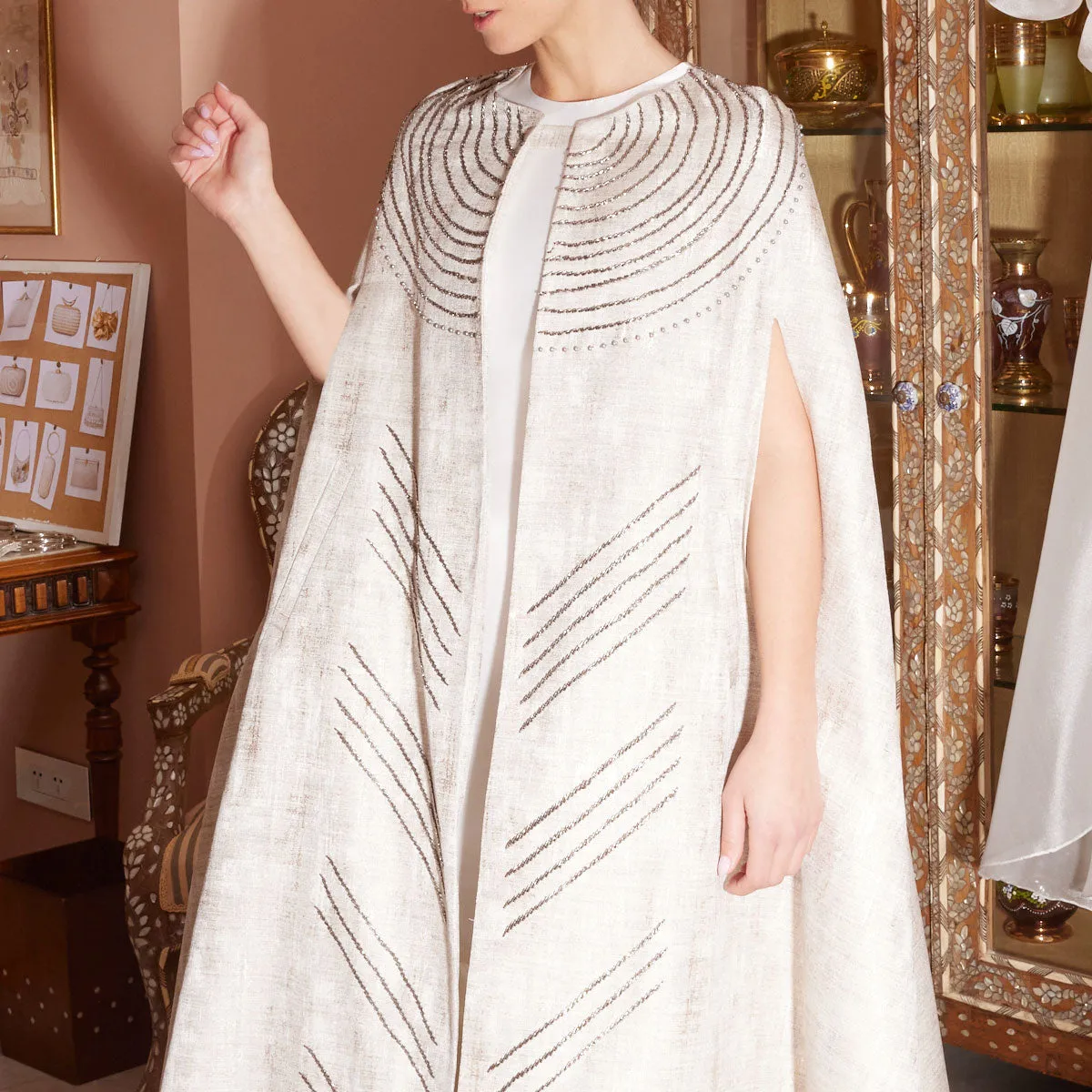 GLORY BEADED SUGAR IMPERIAL CAPE