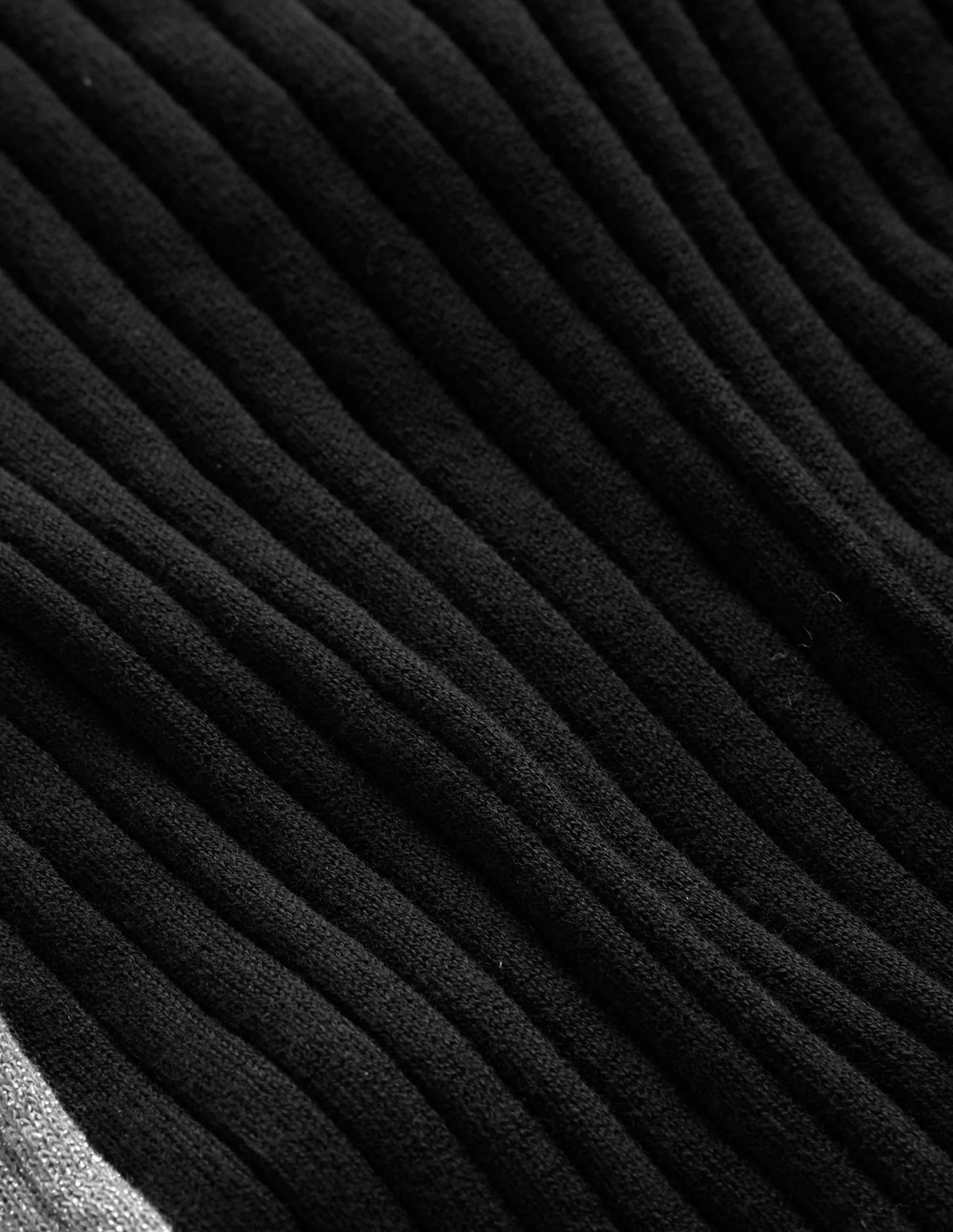 Isodora Ribbed Jumper-Black