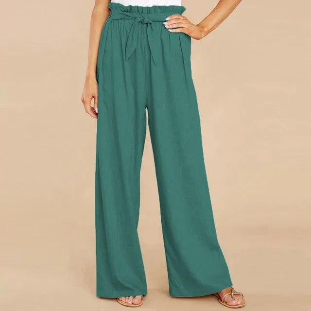 Léa Blanchet |  Comfortable & Stylish Trousers