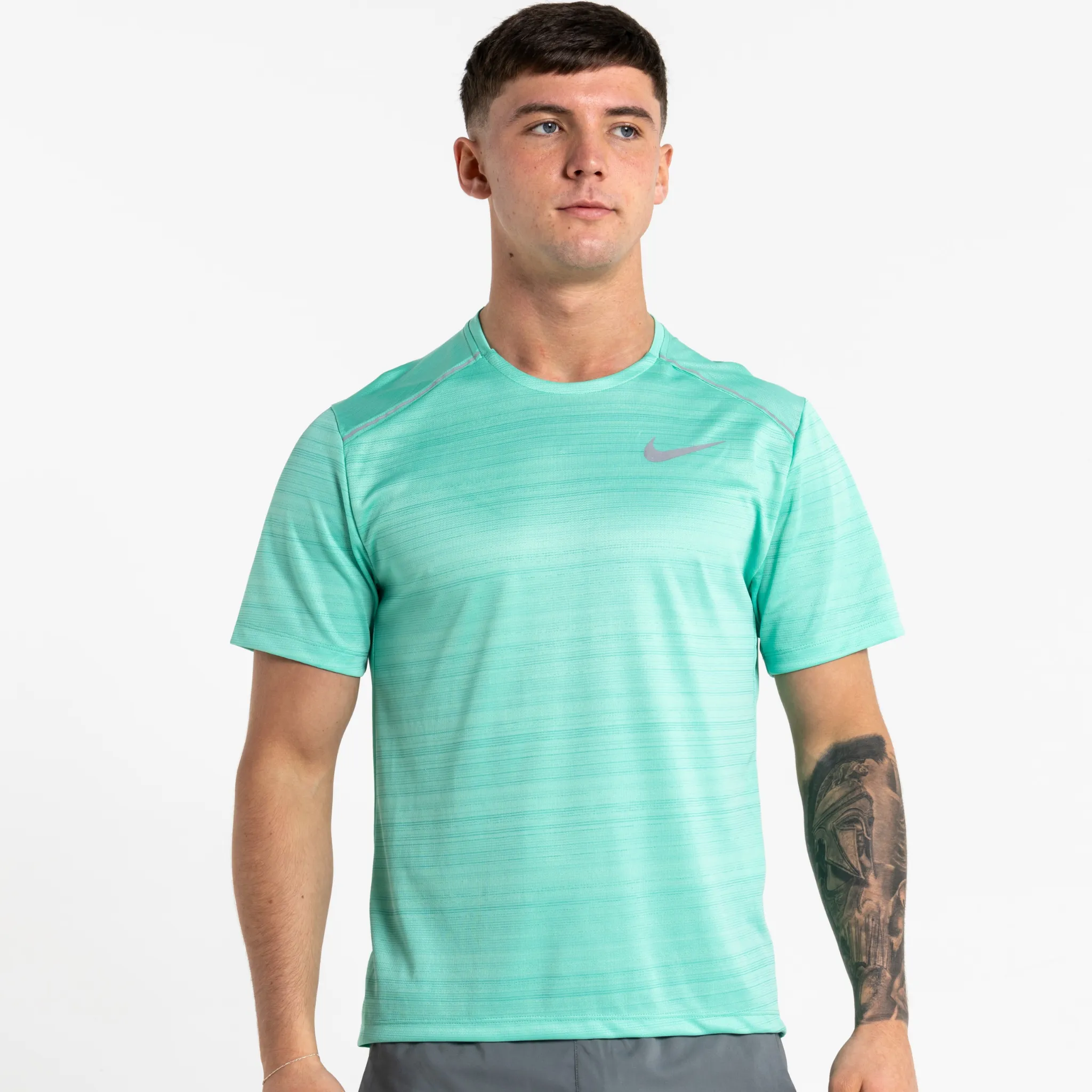 Nike Miler Tee Light Menta