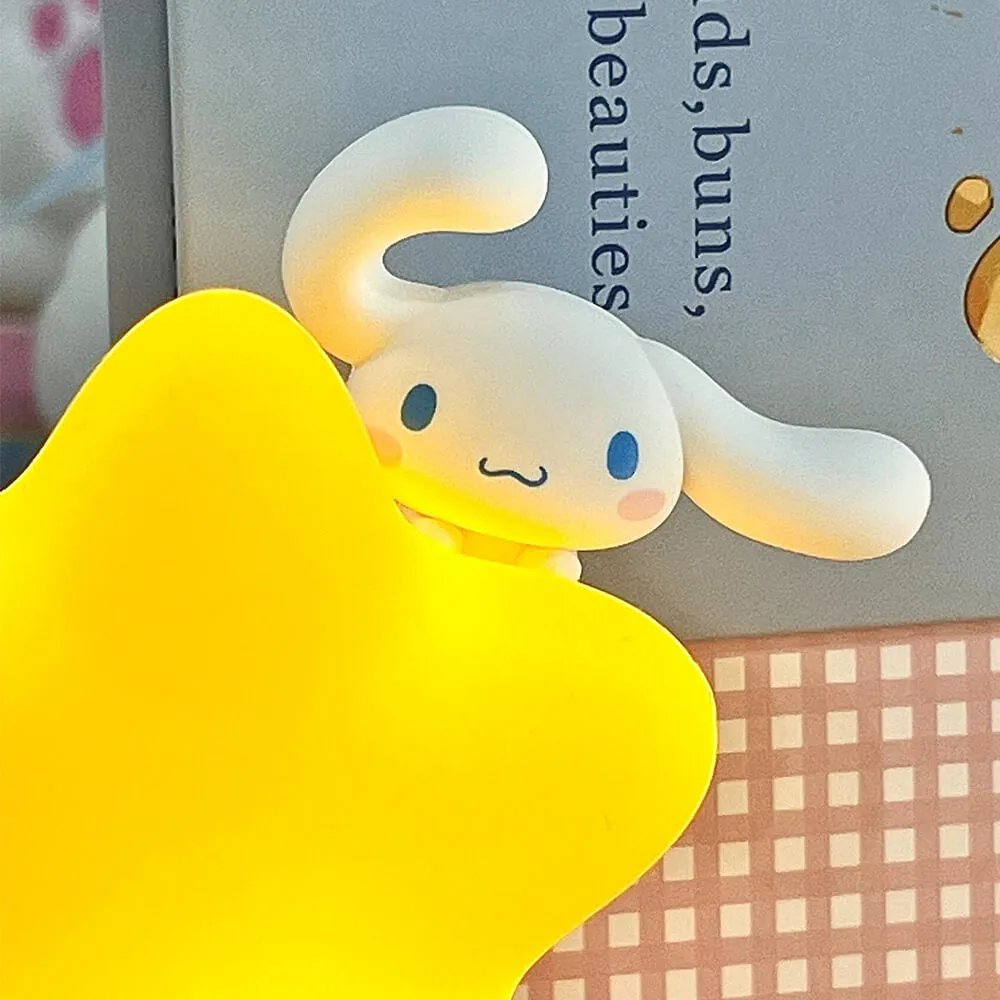 Sanrio Character Peeking Behind Star Mini Lights