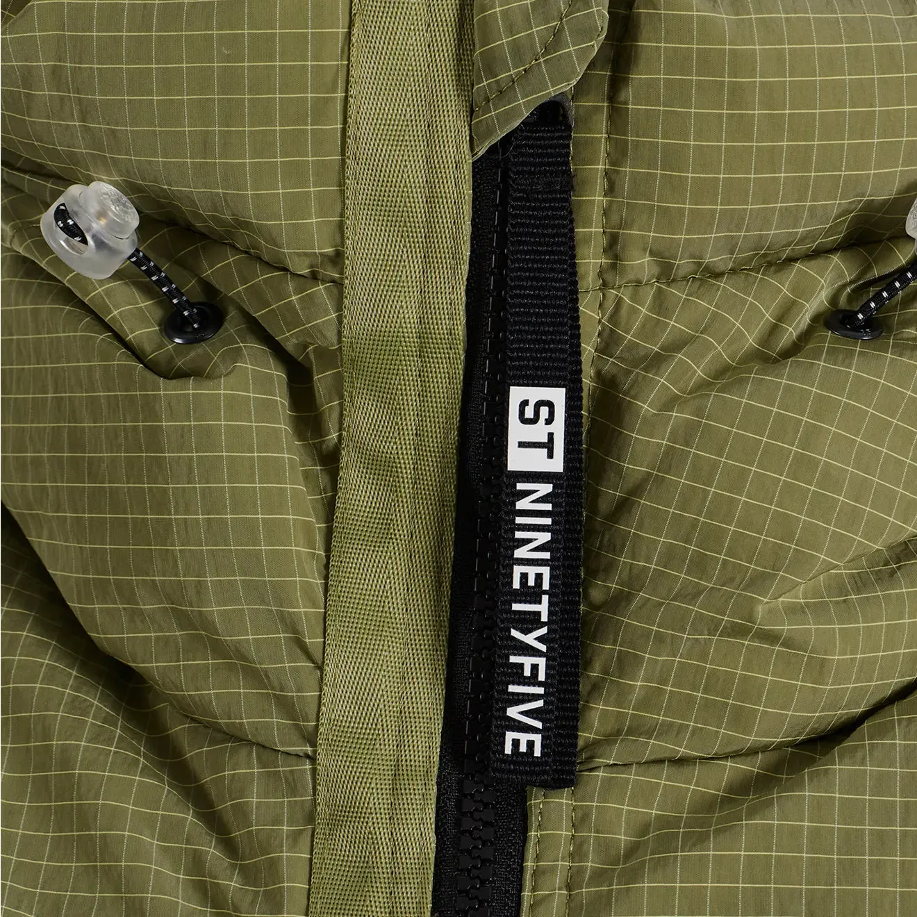 ST95 Hooded Puffer Light Green