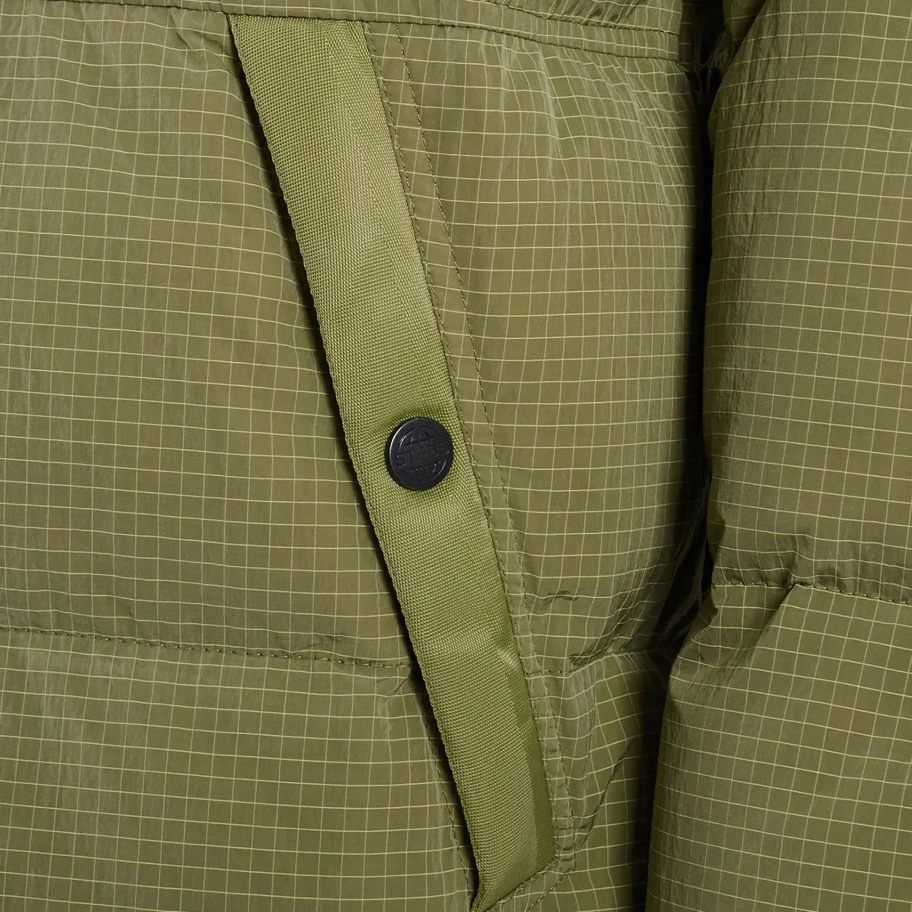ST95 Hooded Puffer Light Green