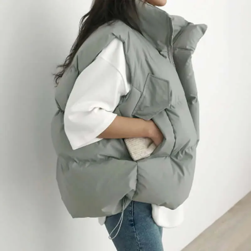 Women's Quilted Water-Resistant Puffer Vest